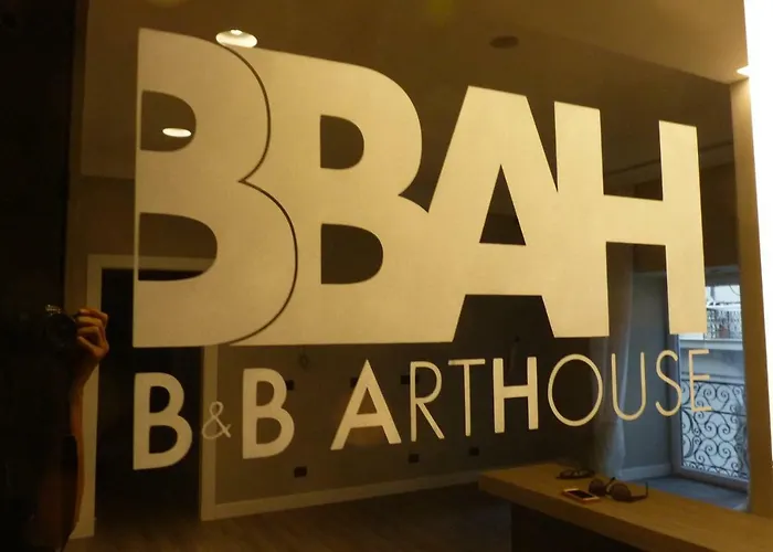 B&B Art House