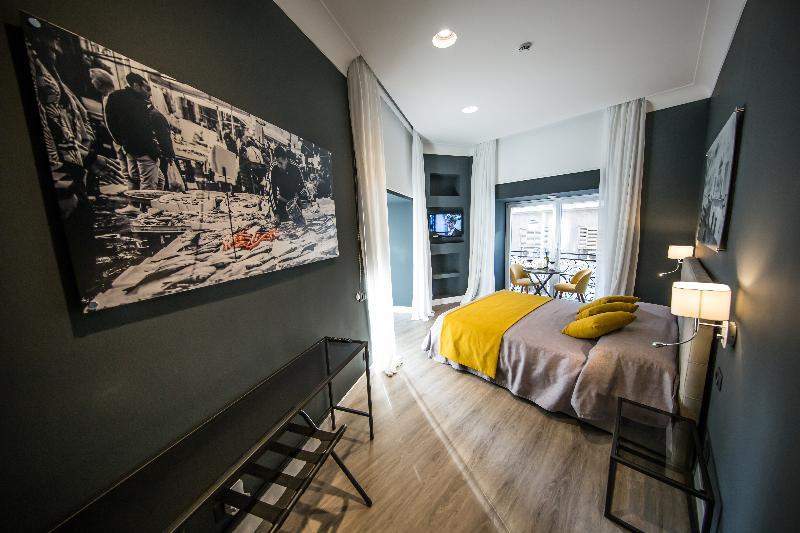 Bed & Breakfast Art House 2*