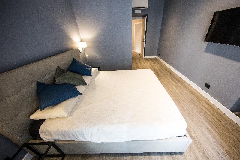 Art House Bed & Breakfast 2*