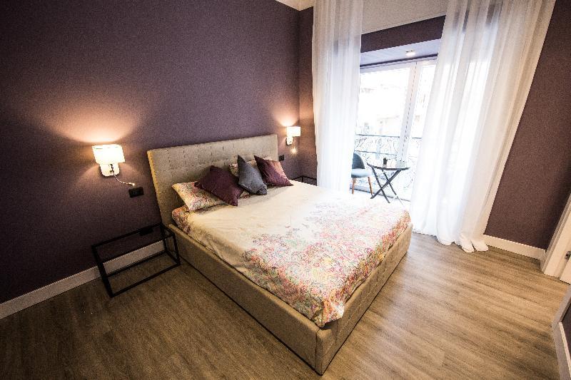 Art House 2* Naples